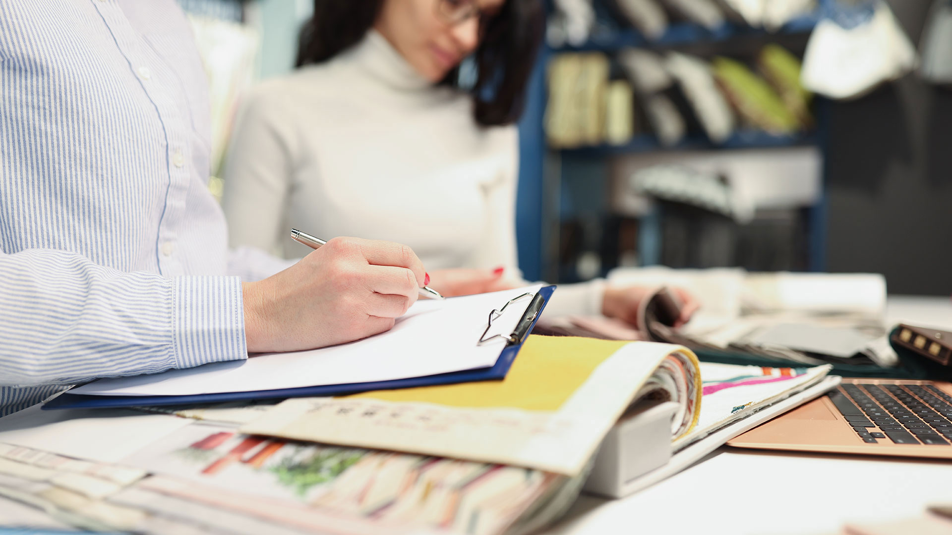 ¿Por qué Open Journal Systems es clave para la gestión editorial en bibliotecas?